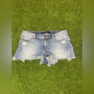 Distressed shorts